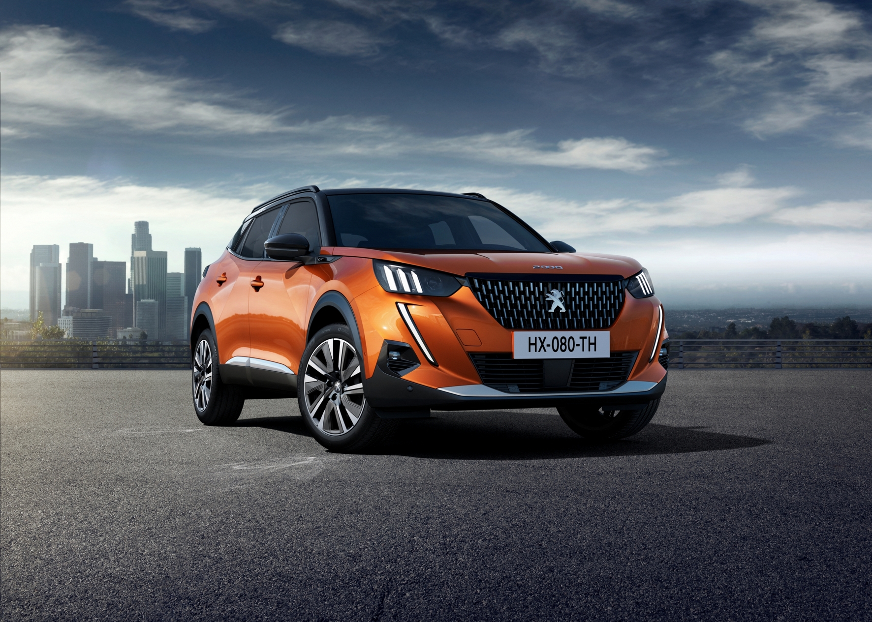 92-9-peugeot-2008-carstuff